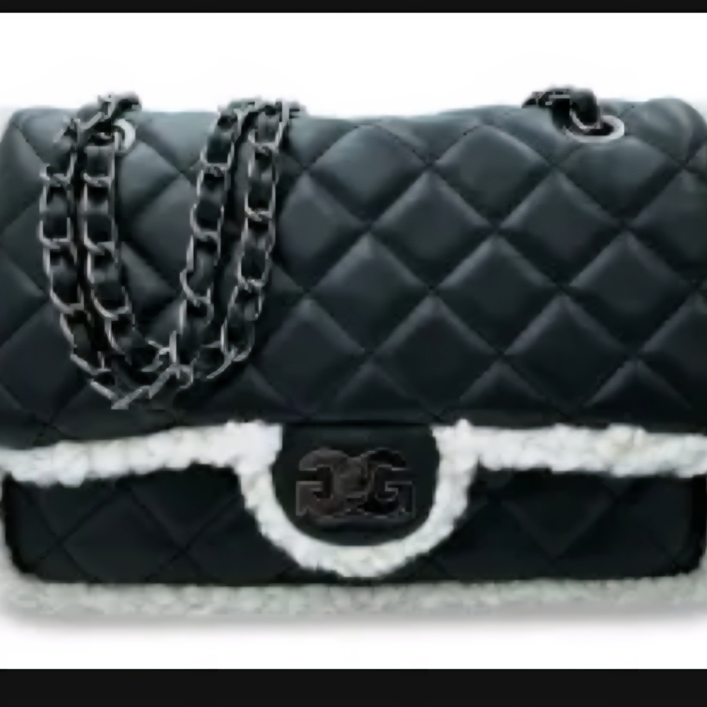 Elegant Black Quilted Shoulder Bag